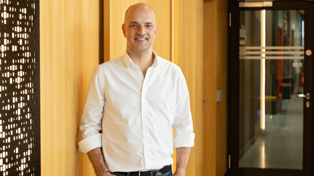 Milka trifft Heidi: Wenn die Markenikone zum Überraschungsgast wird - Jan Trichterborn, Marketingdirektor für Milka in Deutschland bei Mondelez International - Quelle: Jan Rathke